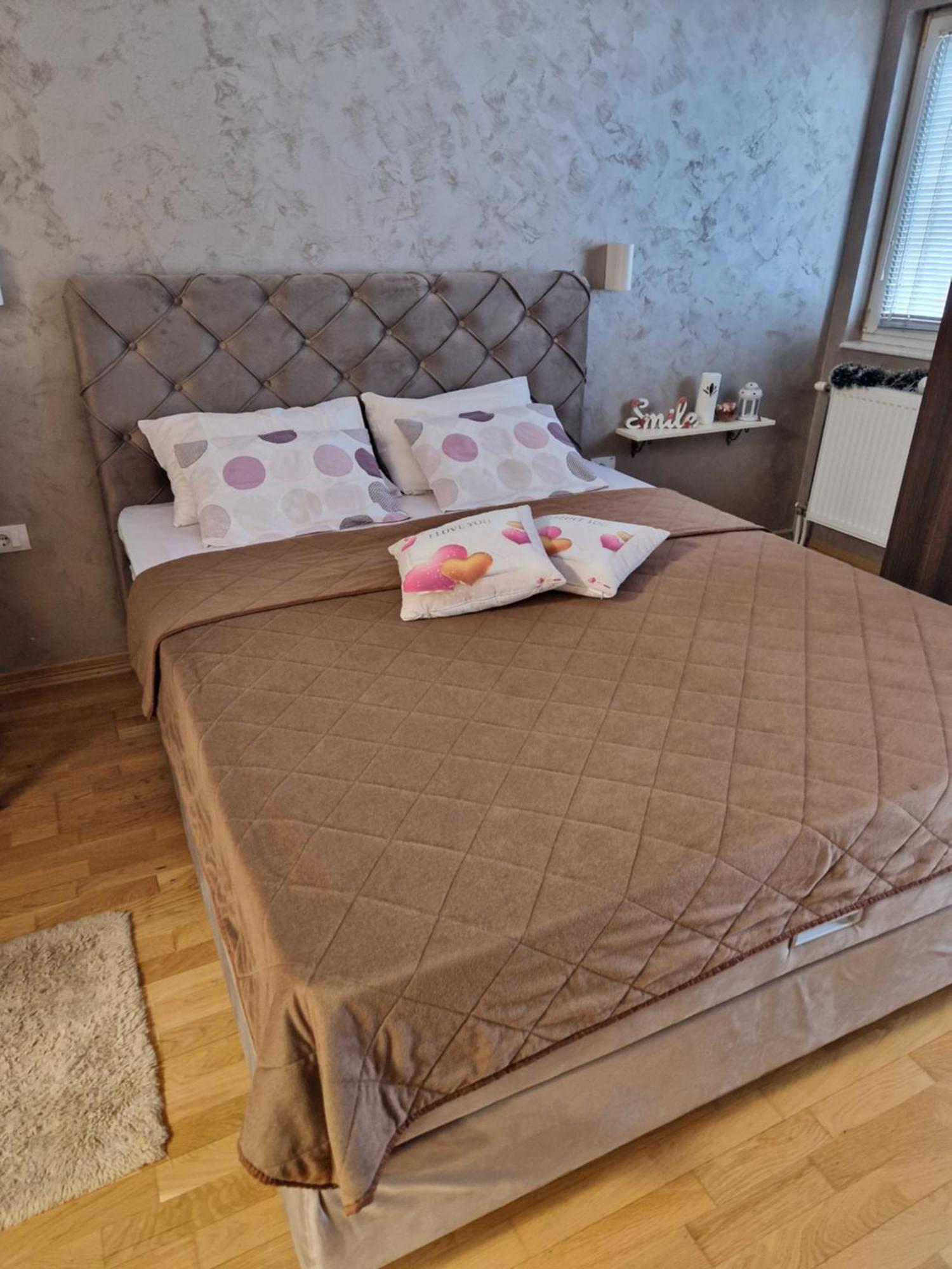 Apartman Studio Diamond Subotica Exterior photo